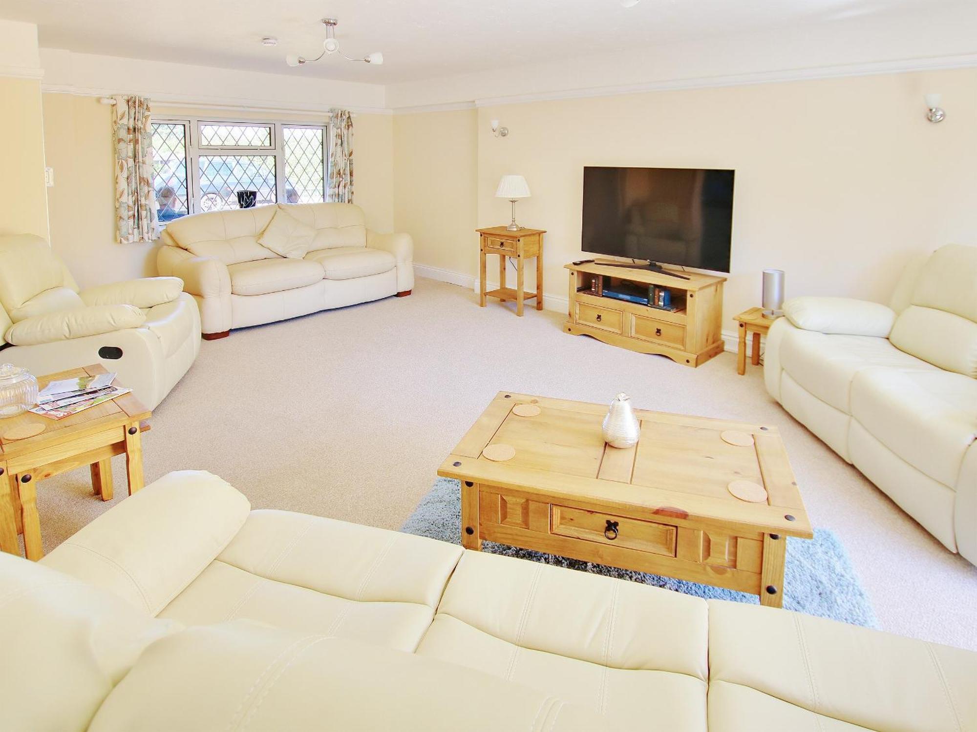 Irenic Lodge Netley Екстер'єр фото